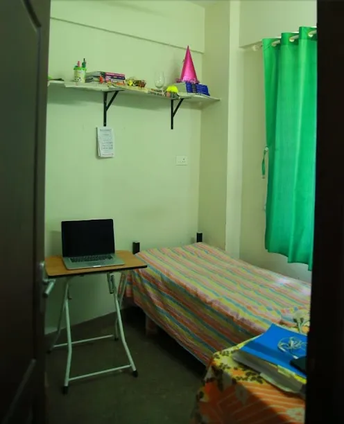 Alphonsa Ladies Hostel