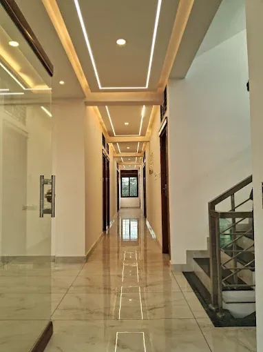 AMELIA LADIES HOSTEL