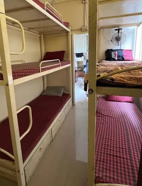 Unique Inn Ladies Hostel