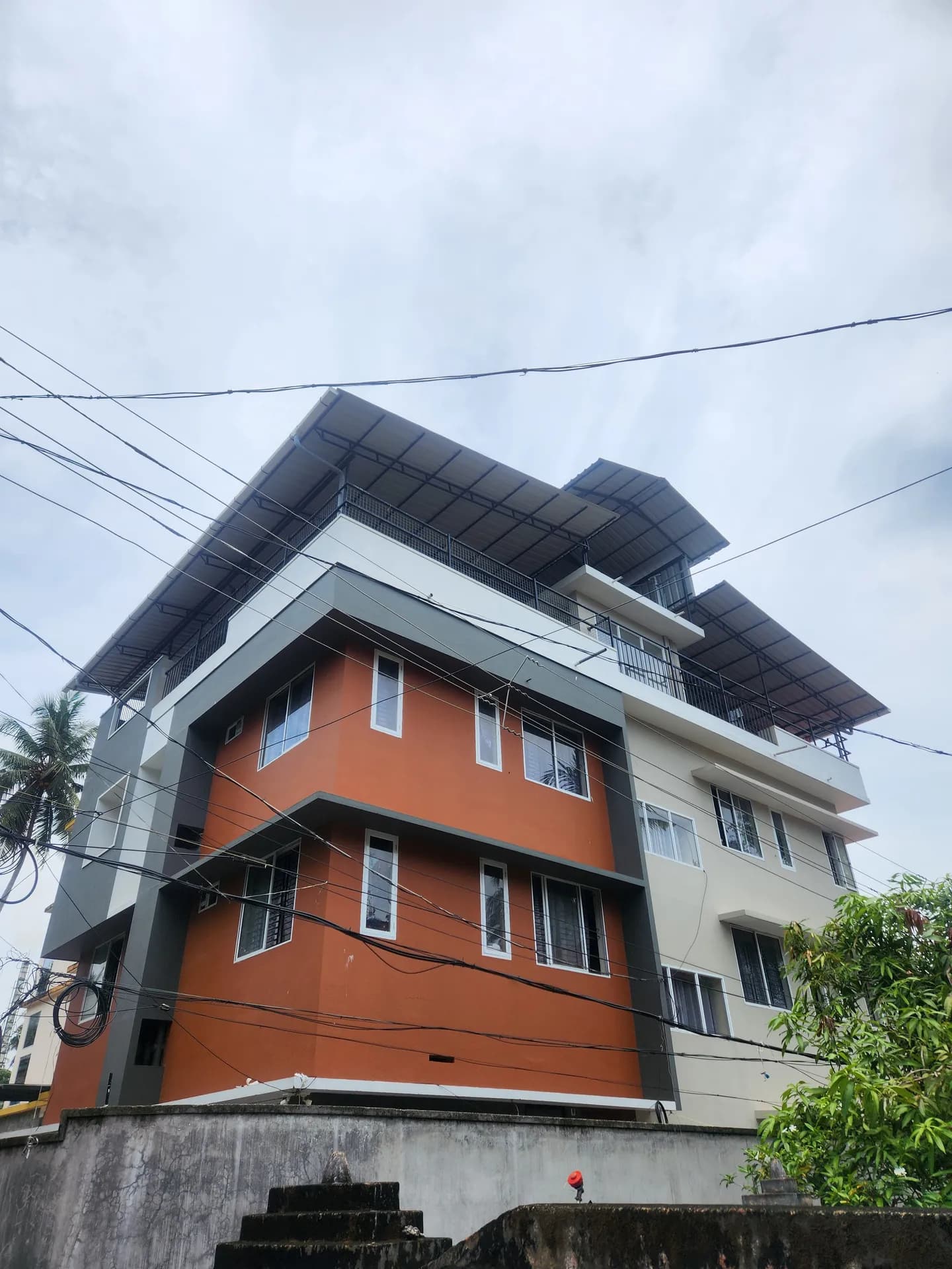 SWEET HOMES GIRLS HOSTEL PUTHIYARA