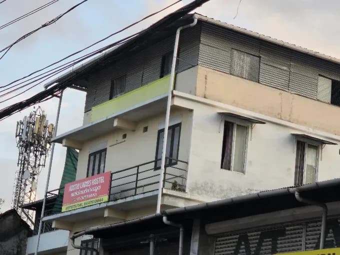 ADITHI HOMES LADIES HOSTEL