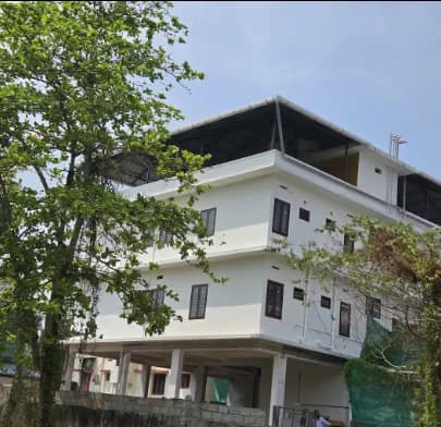 LA CASA EXECUTIVE MEN'S LIVING