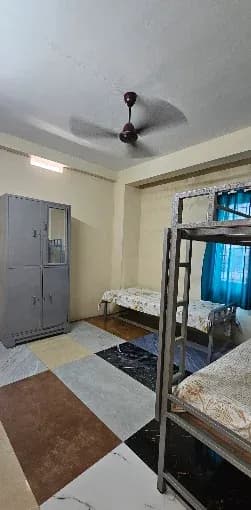 MANAPPADAN'S LADIES HOSTEL
