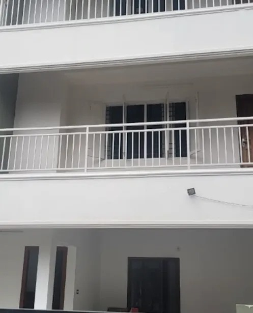 Zainu's Ladies Hostel