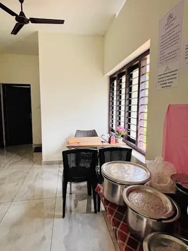 CARE WELL LADIES HOSTEL — photo 6