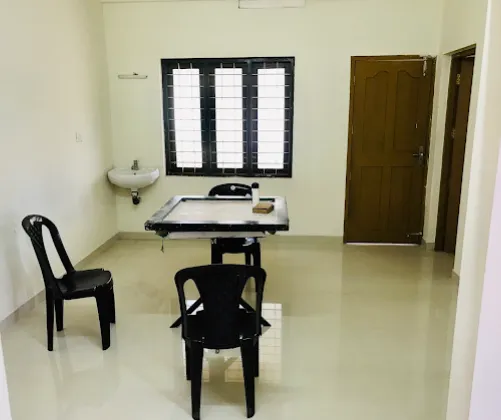 Tesco Gents Hostel