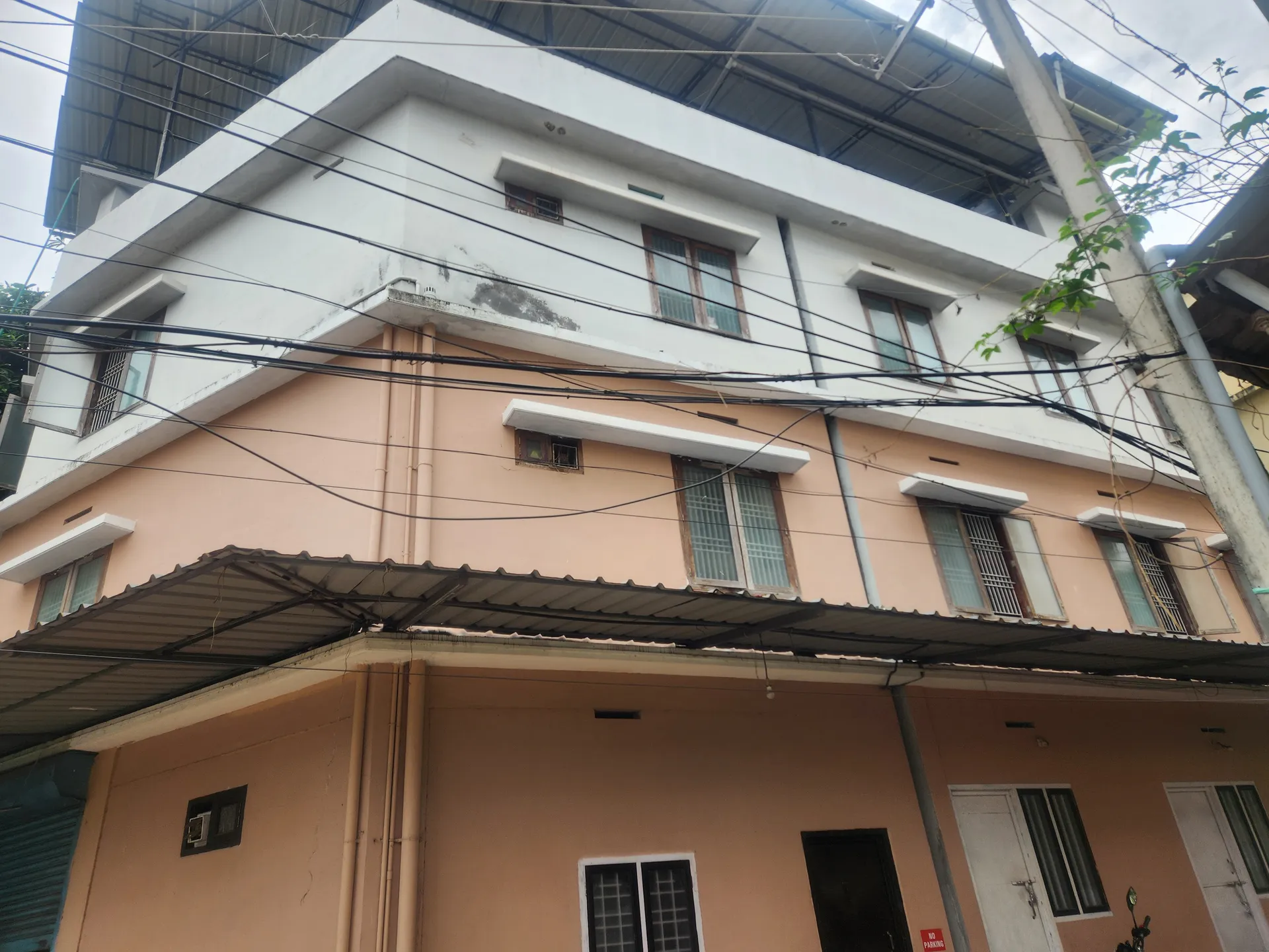 SWEET PALACE BOYS HOSTEL PUTHIYARA