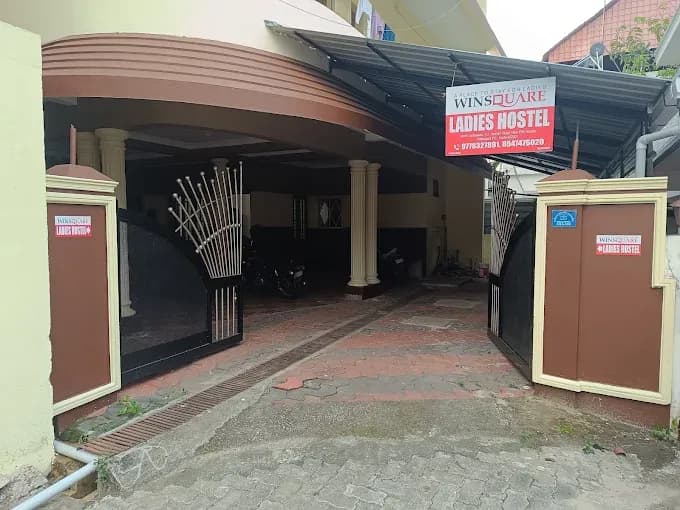 WINSQUARE LADIES HOSTEL