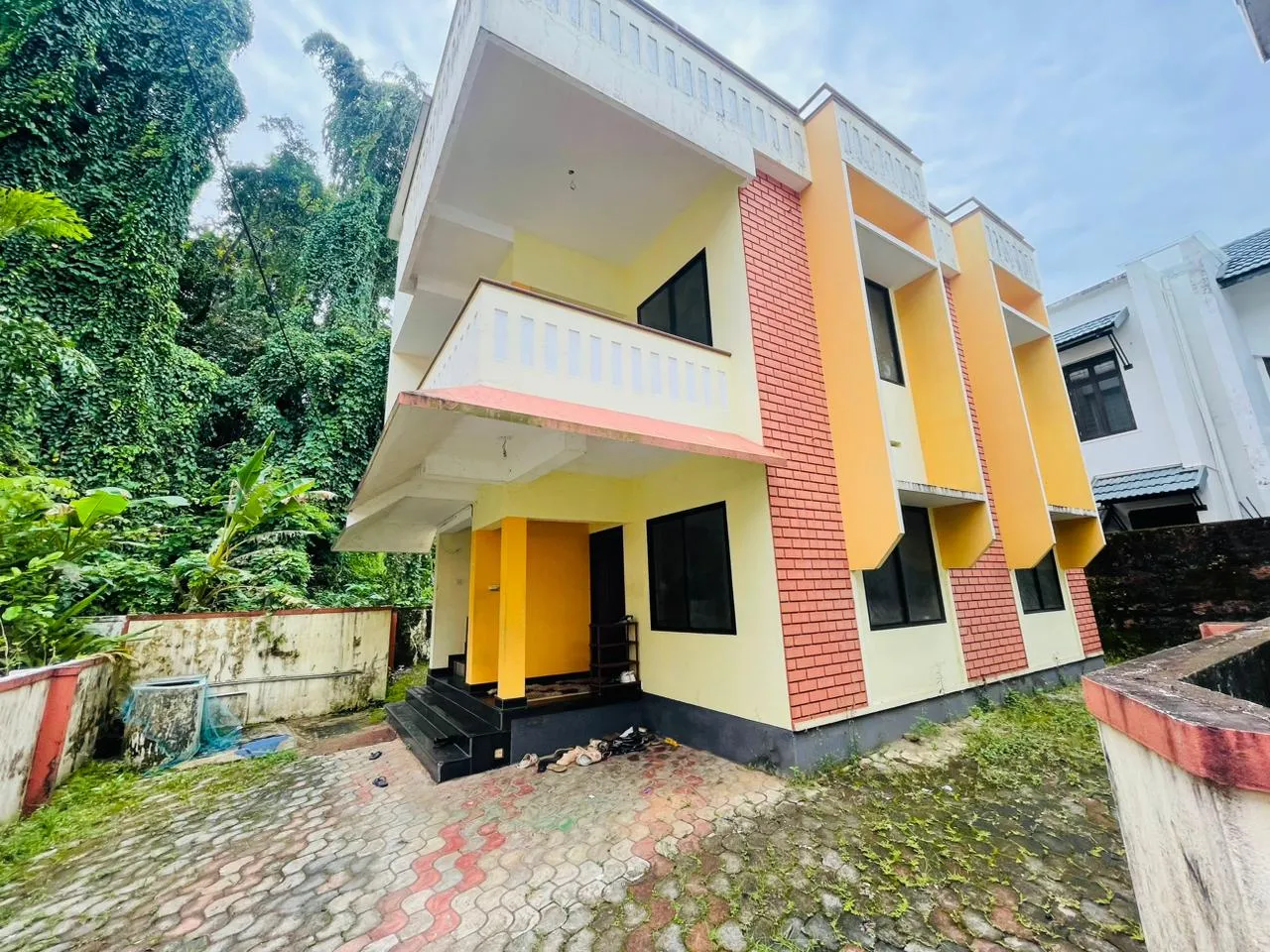 AAYATH DWELL GIRLS HOSTEL — photo 1